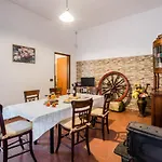 The Great Garden With Pool, Parking & Wifi Tatil Evi *