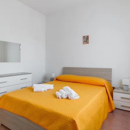 The Great Garden With Pool, Parking & Wifi Сasa de vacaciones *